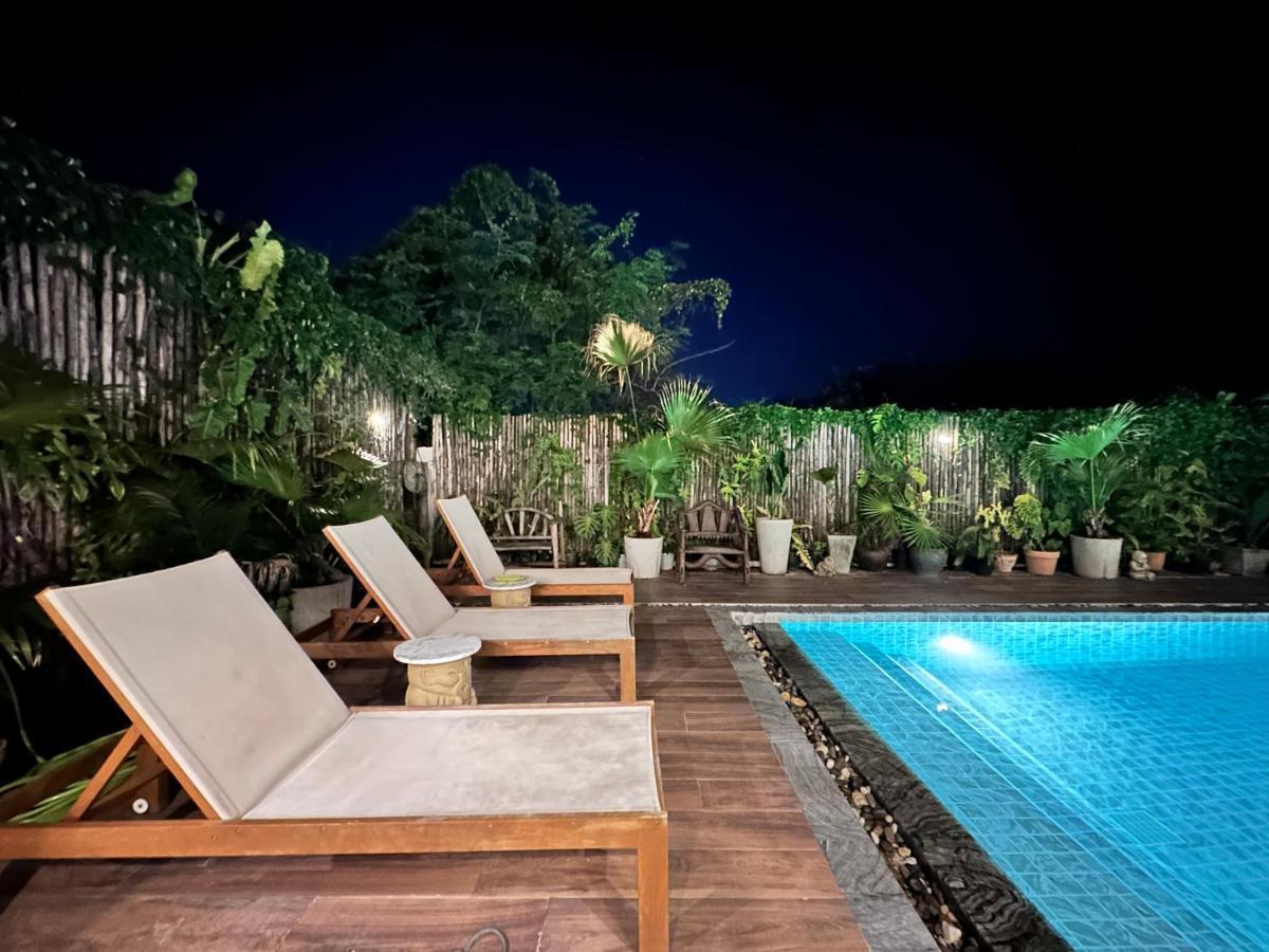 The Luna Nai Yang Ngoại thất bức ảnh