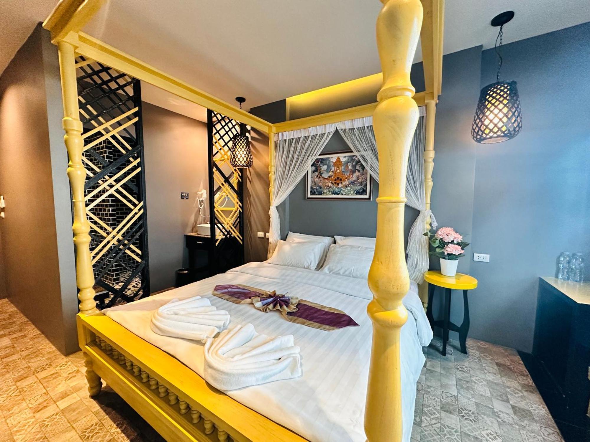 The Luna Nai Yang Ngoại thất bức ảnh